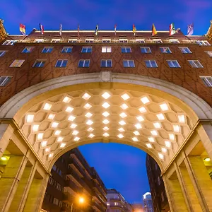 **** Hotel Arcadia Węgry