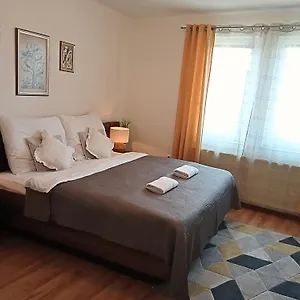 Orient Apartmanhaz 3* Eger