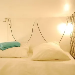 20m² District Of Batignolles , Paris France